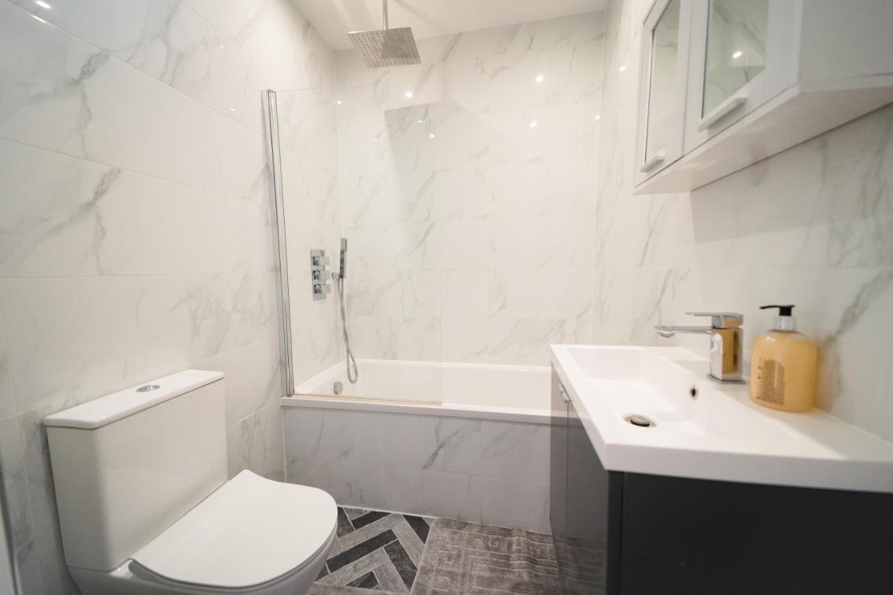 Appartamento Star London Bell Lane 3-Bed Haven Hendon Esterno foto